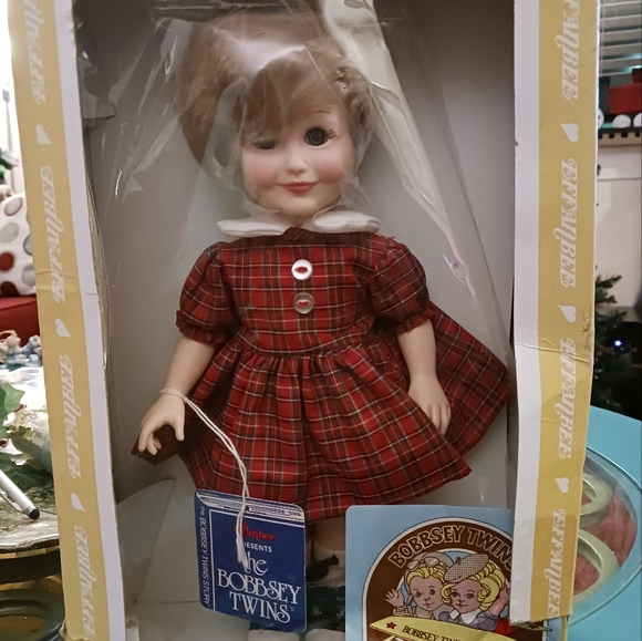 Flossie - Picture 1 of 8